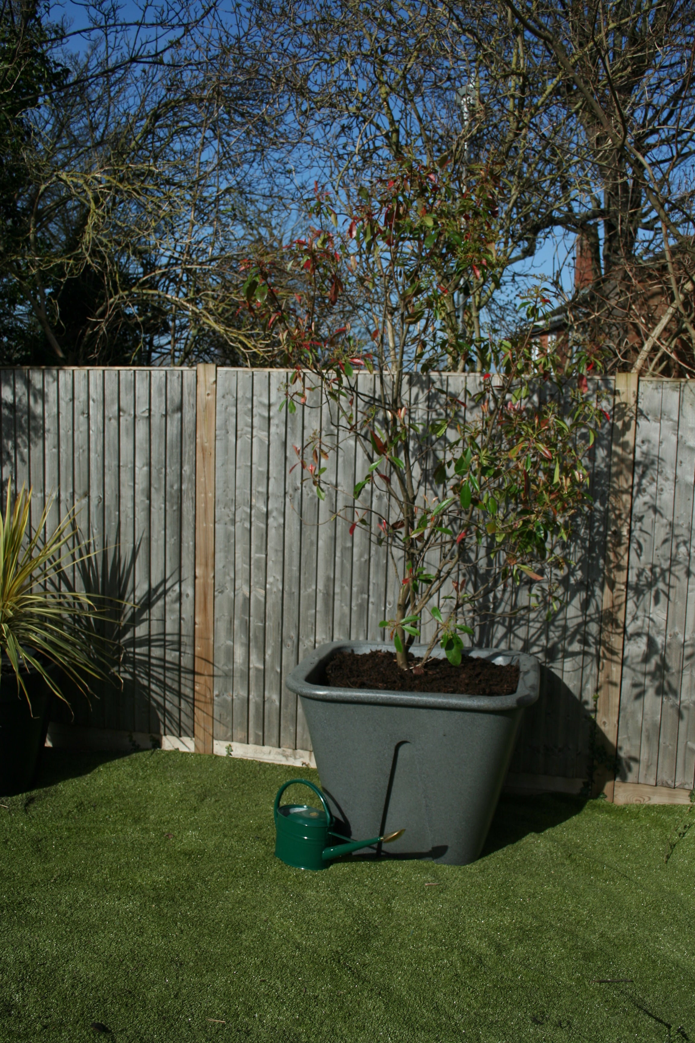 Winchester Garden Planter In Millstone